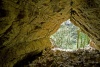 Gruska, Puscavnikova jama