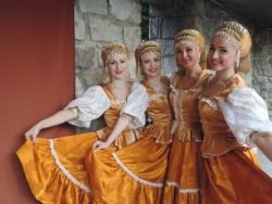 Voroneška dekleta - več kot paša za oči