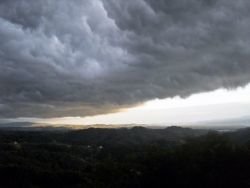 Vaše fotke: Nevihtni oblaki