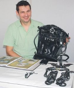 Robi Veselič je po poklicu inženir strojništva, od leta 2009 je obrtnik, umetnostni kovač. (Foto: J. A.)
