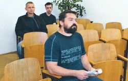 Sodbe se ne boji. Zanj je sicer tožilec Bogdan Matjašič na predobravnavnem naroku predlagal pogojno kazen osem mesecev zapora v preizkusni dobi dveh let. (Foto: T. J. G.)