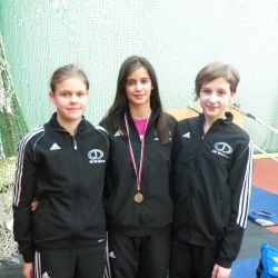 Nika Glojnarič, Nina Pavlek in Nika Plankar  – tri brežiške zlate medalje na pionirskem DP 