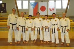 Brežiški karateisti z Akihitom Yagijem na Češkem