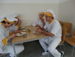 Zajtrk na Srednji šoli za gost. in turizem pripravili dijaki-kuharji