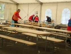 Rdeči križ Slovenije v svoje vrste vabi nove prostovoljce za pomoč migrantom