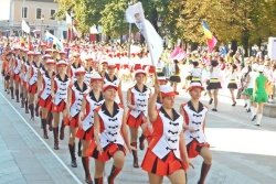 Radeške mažorete prvič v zgodovini evropskih prvenstev Sloveniji priplesale zmago