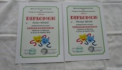 Priznanja in bronasta medalja na pomembni esperantski prireditvi v Bjelovaru
