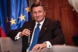 Borut Pahor gost Škrabčeve domačije - uganka morda še najbolj samemu sebi