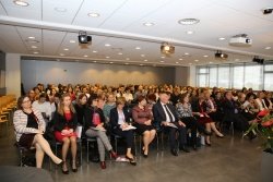 Mednarodna konferenca na Fakulteti za zdravstvene vede Novo mesto o celostni obravnavi pacienta