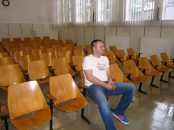 Kristjan Kamenik se je pred skoraj 15 leti v zaporu poročil s pevko Mašo Medik. Par se je že razvezal. (STA)