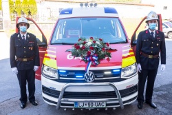 FOTO: Na Florjanovo nedeljo blagoslov gasilskega vozila PGD Stična