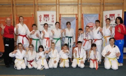 Bronasti  karate medalji za Yuki karateiste iz ekip OŠ Artiče in OŠ Cerklje