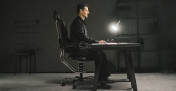 Zakaj je pisarniški stol SpinaliS stol prihodnosti?