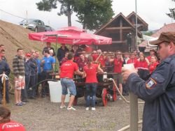 Kljub dežju rekordne gasilske igre brez meja na Velikem Cirniku