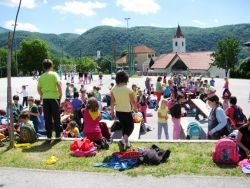 Skupni športni dan petih podružnih šol pod Gorjanci