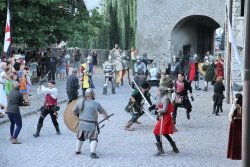 5. srednjeveški dan z bitko za grad