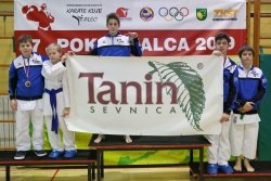 Mladi sevniški karateisti osvojili pet medalj v športnem (olimpijskem) karateju 
