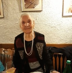 90 let Hermine Magovec; najraje se spominja delovnih brigad