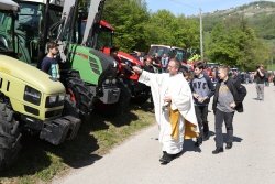 Vaše fotke&video: Blagoslovili traktorje in traktoriste