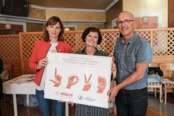 Donacija podjetja Bosch Društvu za gluhe in naglušne iz Posavja