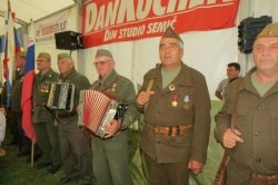 S 60. srečanja borcev domicilnih enot NOV in POS Bele krajine (foto: arhiv DL)