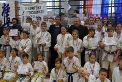 Mednarodni karate turnir polnega kontakta s sevniško udeležbo