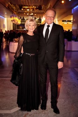 Vedno elegantna podjetnika Sonja in Janez Škrabec (foto: Mediaspeed)