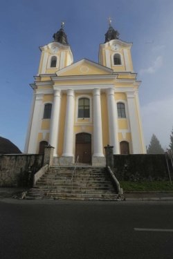 Cerkev na Raki, v kateri je bila Melania krščena.