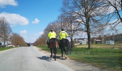 Policijska patrulja na konjih minuli petek (foto: M. G.)