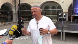 VIDEO: Za obisk Novomeških poletnih večerov se morate poimensko napovedati; prvi Zijah Sokolović