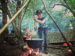FOTO: Poletna tabora na Kočevskem ponovno navdušila mlade udeležence