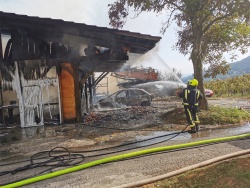 FOTO: Požar v Gorenjcih povzročil veliko škodo