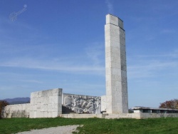 Spomenik na Gričku