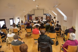 Na pobudo evroposlanca dr. Klemna Grošlja je v Novem mestu potekala razprava Multikulturnost in Evropa.