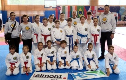 Ekipa karate kluba Brežice s trenerji